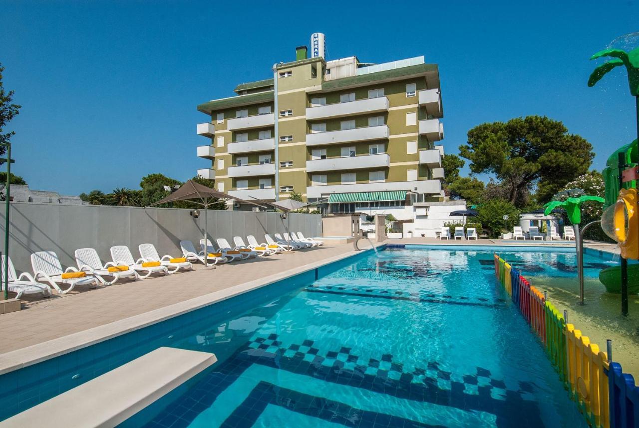 ג'וליאנובה Hotel Smeraldo מראה חיצוני תמונה