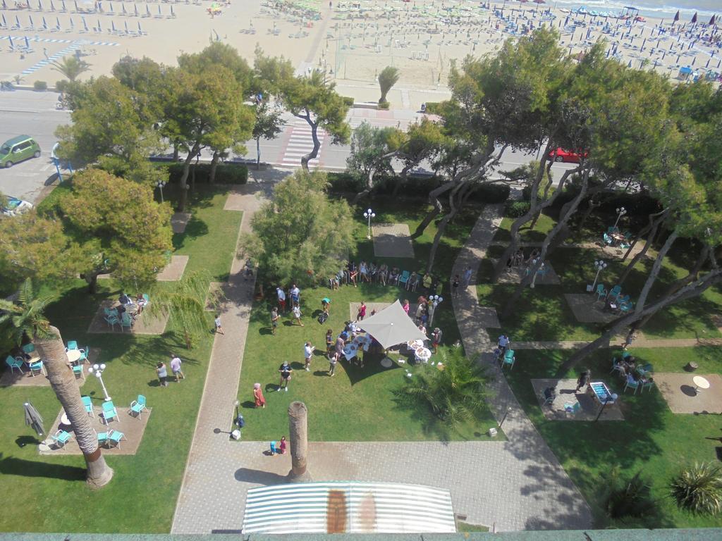 ג'וליאנובה Hotel Smeraldo מראה חיצוני תמונה